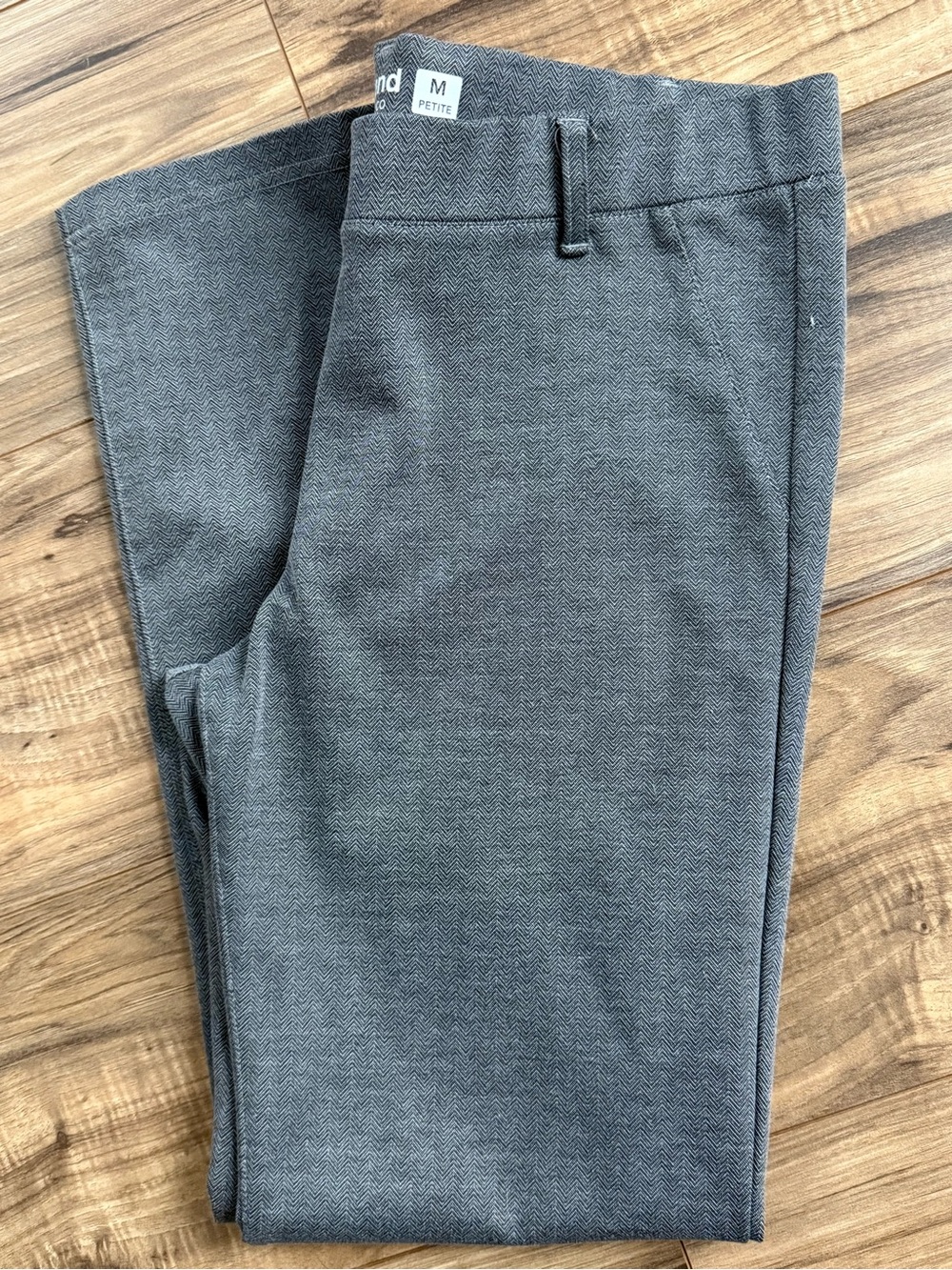 Betabrand Grey Chevron Pattern Pull On Stretchy Dress Pants Size Medium Petite